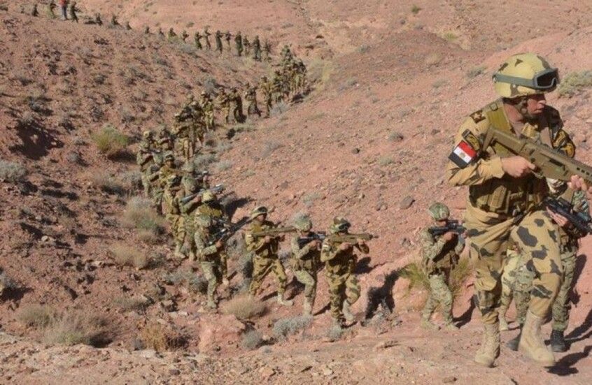 بشكل غير مسبوق...الجارة الجنوبية لإسرائيل تتسلح