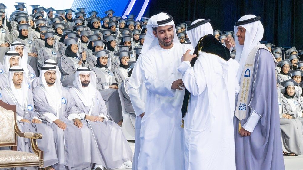 برعاية حاكم رأس الخيمة.. صقر بن سعود يشهد تخريج 576 من طلبة كليات التقنية العليا
