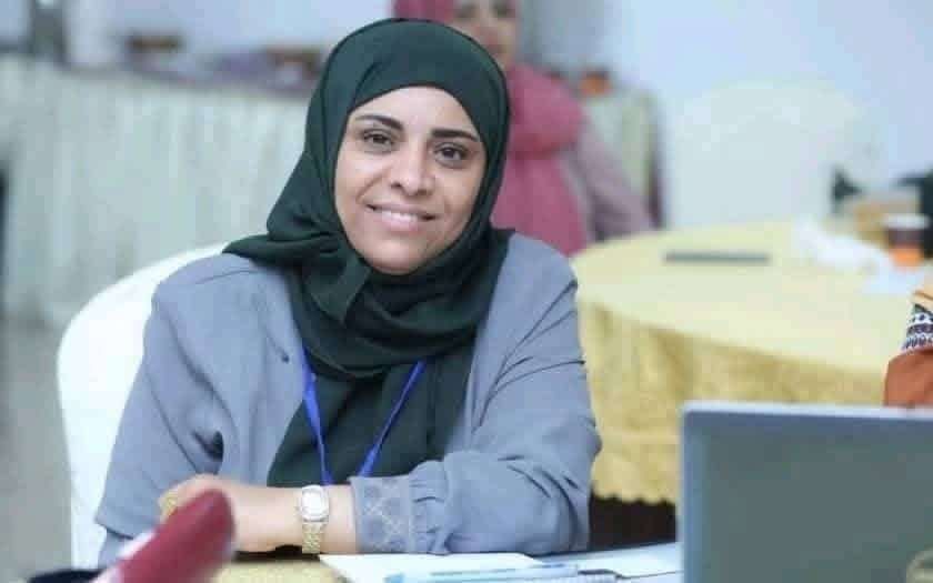 تفاصيل مروعة بشان اغتيال افتهان المشهري والكشف عن اتصال القاتل لها لاستدراجها لمكان الحادث بتعز