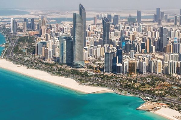 "البلديات والنقل" تصدر "دليل أبوظبي الإرشادي للشواطئ "