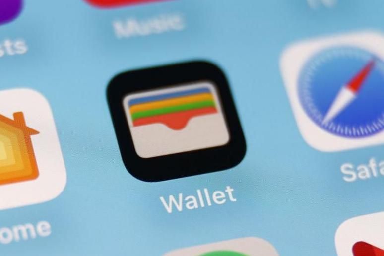 كير ستارمر يكشف عن خطط لفرض هوية رقمية إلزامية كشرط للعمل في بريطانيا
