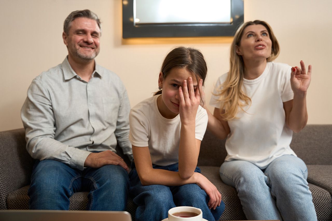 عقوبات مُضحكة للمراهقين.. من دون إيذاء