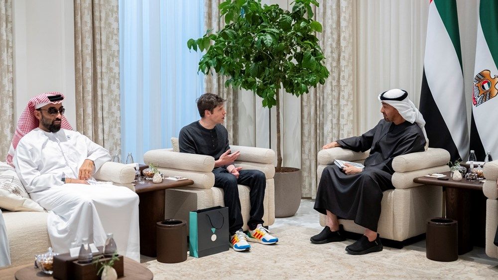 رئيس الدولة يستقبل الرئيس التنفيذي لشركة «أوبن إيه آي»