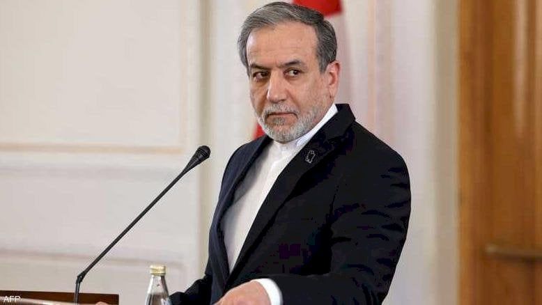 إيران تهدّد بوقف التعاون مع الوكالة الدولية إذا فُرضت "آلية الزناد"، وتوقع اتفاقاً مع روسيا لبناء محطات نووية
