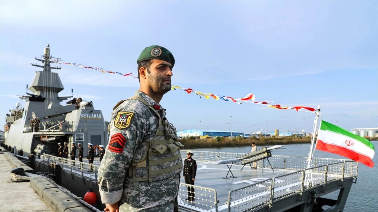 بعد دخولها حيز التنفيذ.. إيران تعلن "عدم اعترافها" بالعقوبات الأممية وتهدد من يلتزم بها