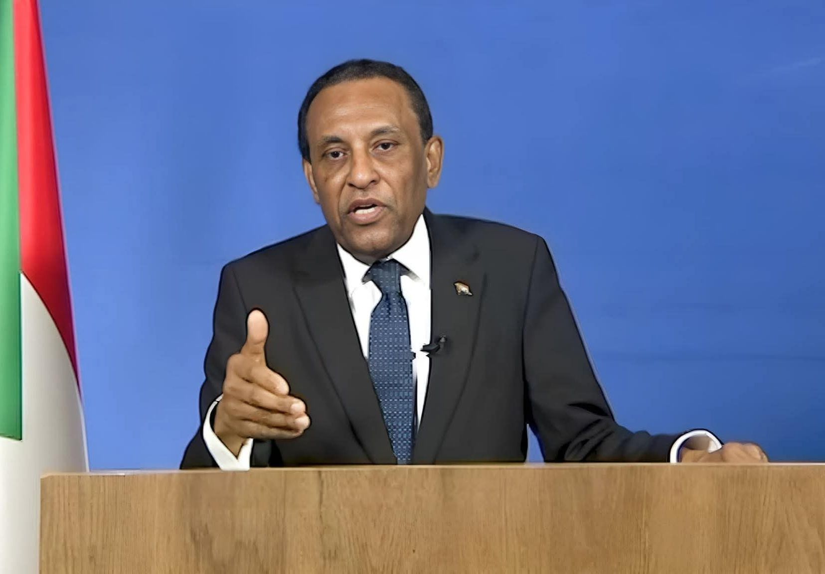 كامل إدريس يلتقي نائب رئيس الوزراء وزير الخارجية الباكستاني على هامش اجتماعات الجمعية العامة للأمم المتحدة