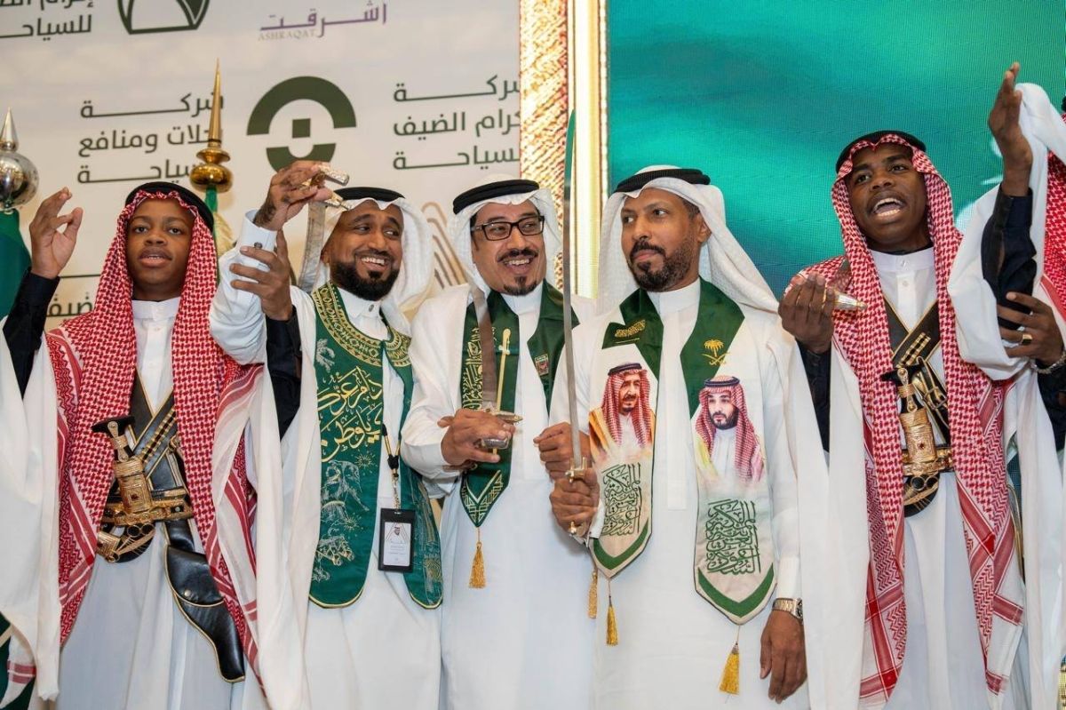 "مطوفي الدول العربية" تحتفل باليوم الوطني الـ 95 بفعاليات تراثية وفنون شعبية  