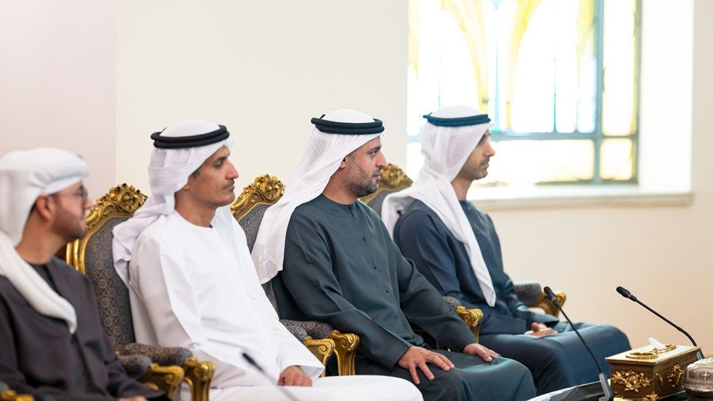 رئيس الدولة والرئيس المصري يبحثان في القاهرة العلاقات الأخوية والتطورات في المنطقة