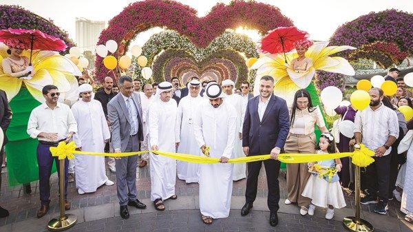 ذياب بن طحنون يفتتح الموسم الرابع عشر لحديقة «دبي ميراكل جاردن»