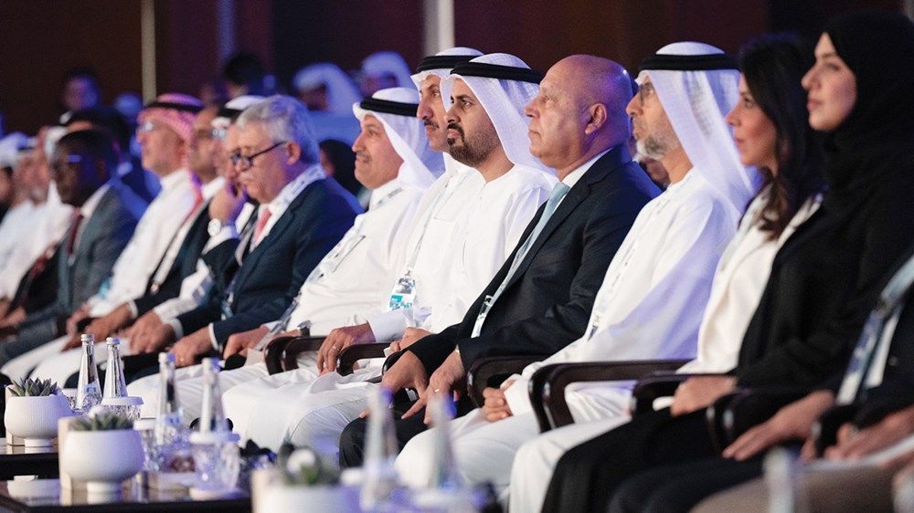 ذياب بن محمد بن زايد يفتتح المعرض والمؤتمر العالمي للسكك الحديدية والنقل والبنية التحتية «جلوبال ريل 2025»