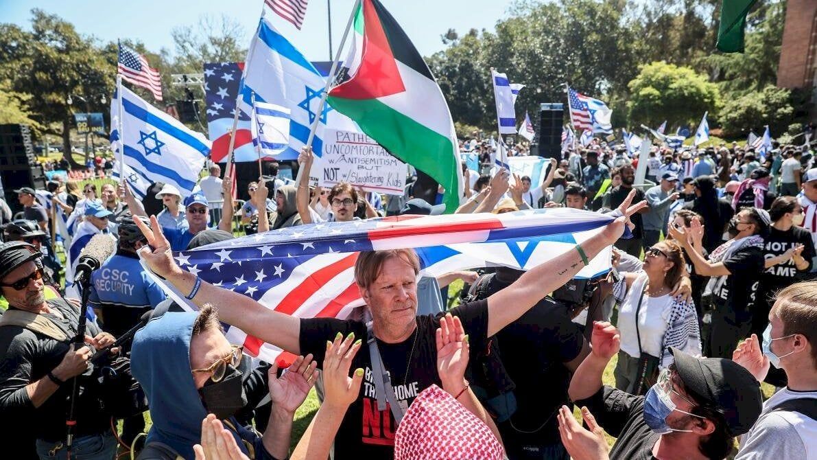 الأميركيون يتعاطفون مع الفلسطينيين أكثر من الإسرائيليين