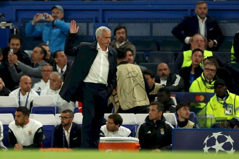 دوري أبطال أوروبا: تشلسي يُفسد عودة مورينيو إلى ستامفورد بريدج وخماسية لبايرن
