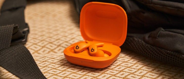 تكنولوجيا: Beats تكشف عن Powerbeats Fit بتصميم جناحي يضمن ثبات مثالي
