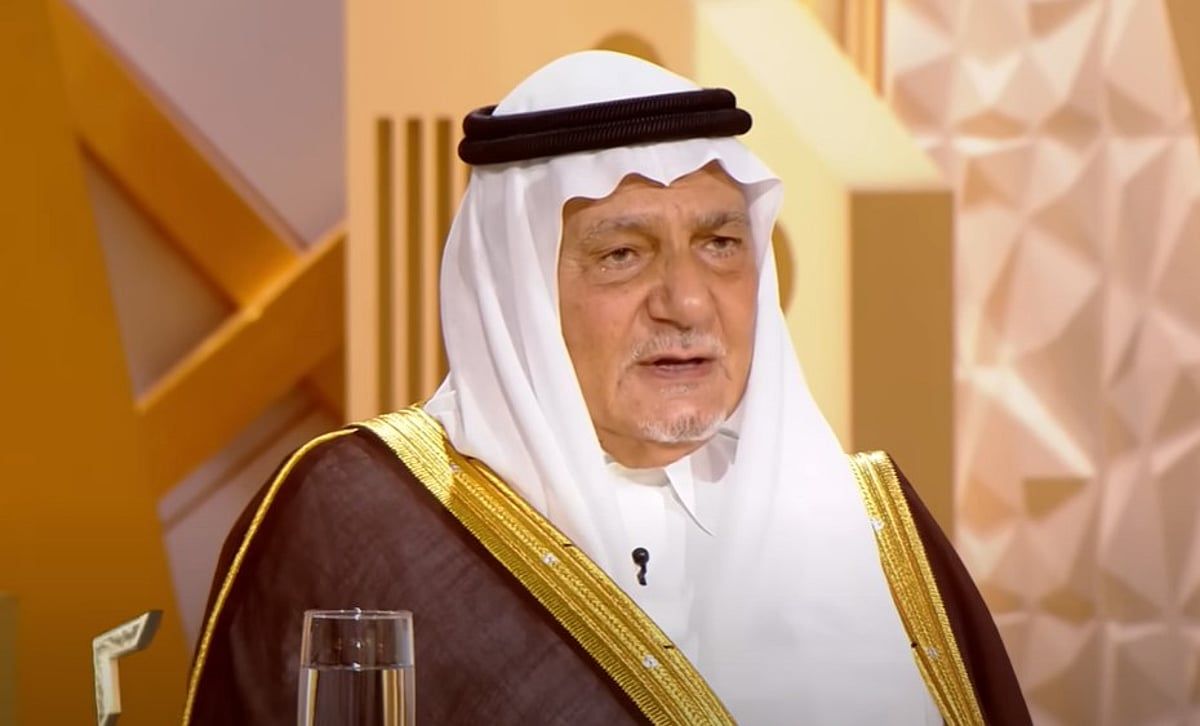 المكان مستشفى والطلب عفو والرد مباشر.. تركي الفيصل يروي حوارًا مثيرًا مع جهيمان