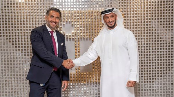 "بريدج" و"لينكد إن" تعلنان عن توقيع اتفاقية شراكة لتمكين المواهب لوظائف المستقبل