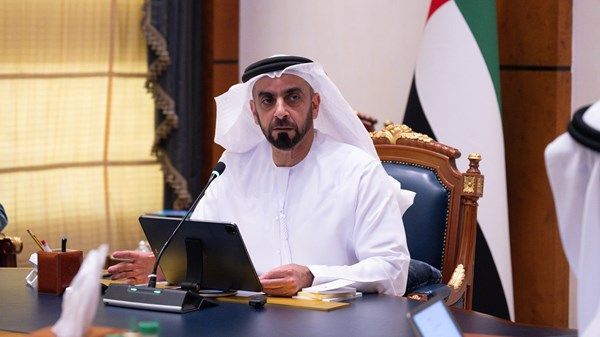 سيف بن زايد يترأس اجتماع مجلس «السعادة والإيجابية» بوزارة الداخلية