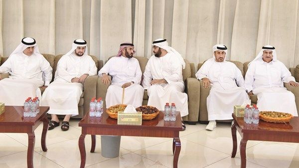 راشد بن سعود وطالب بن صقر يعزيان في وفاة إبراهيم المعلا