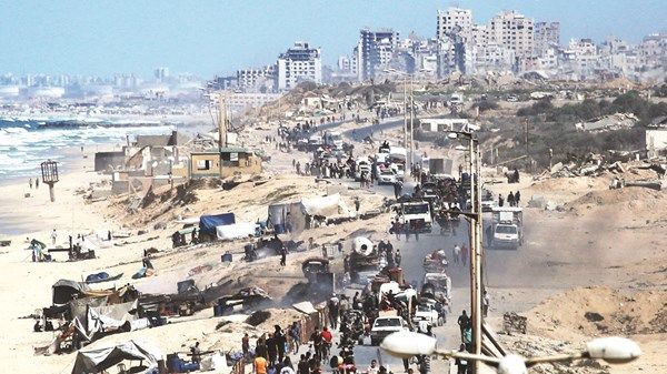 نزوح واسع من «غزة» باتجاه وسط وجنوب القطاع