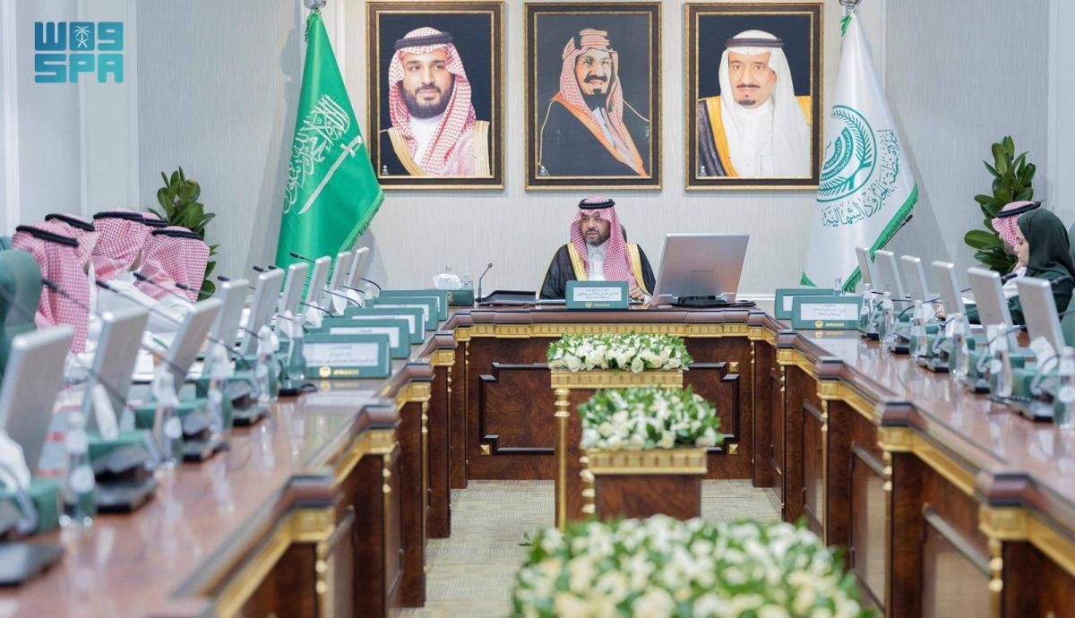 أمير الحدود الشمالية يطلع على مشروع تطوير قصر الملك عبدالعزيز بلينة