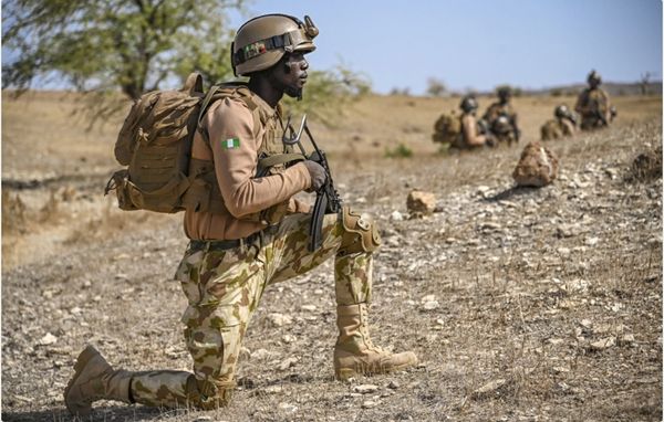 الآلاف يفرون من نيجيريا بعد هجوم إرهابي