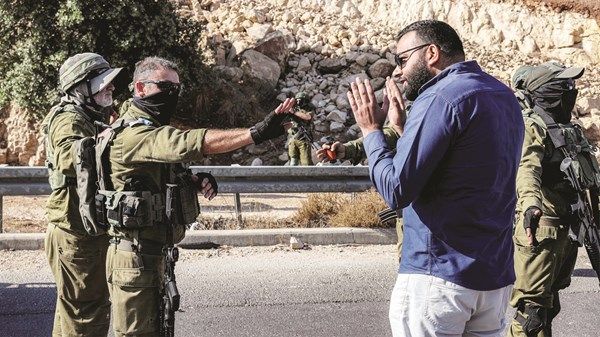 مستوطنون إسرائيليون يهاجمون عائلات فلسطينية في شمال الضفة