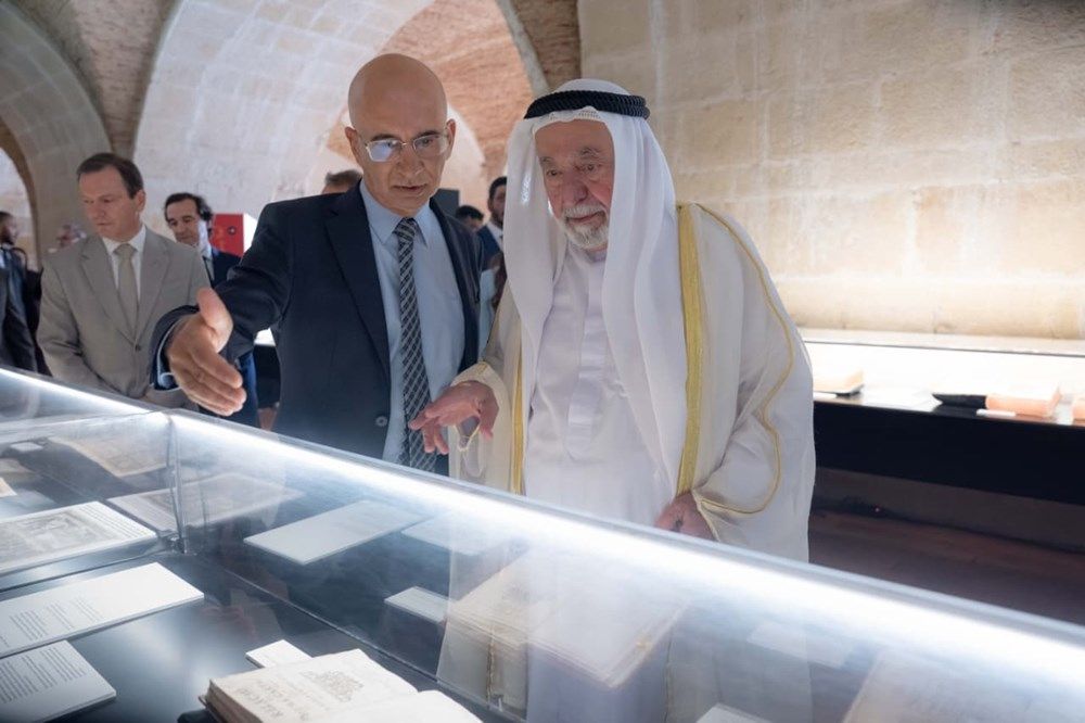 حاكم الشارقة يفتتح "مركز الدراسات العربية" في جامعة كويمبرا البرتغالية