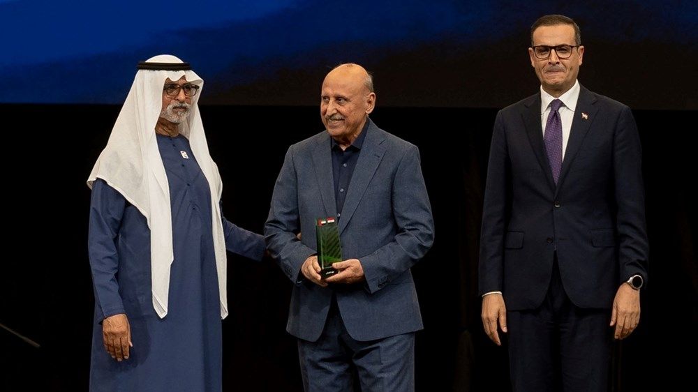 نهيان بن مبارك يشارك أبناء الجالية العراقية الاحتفال بموروثهم الحضاري والثقافي