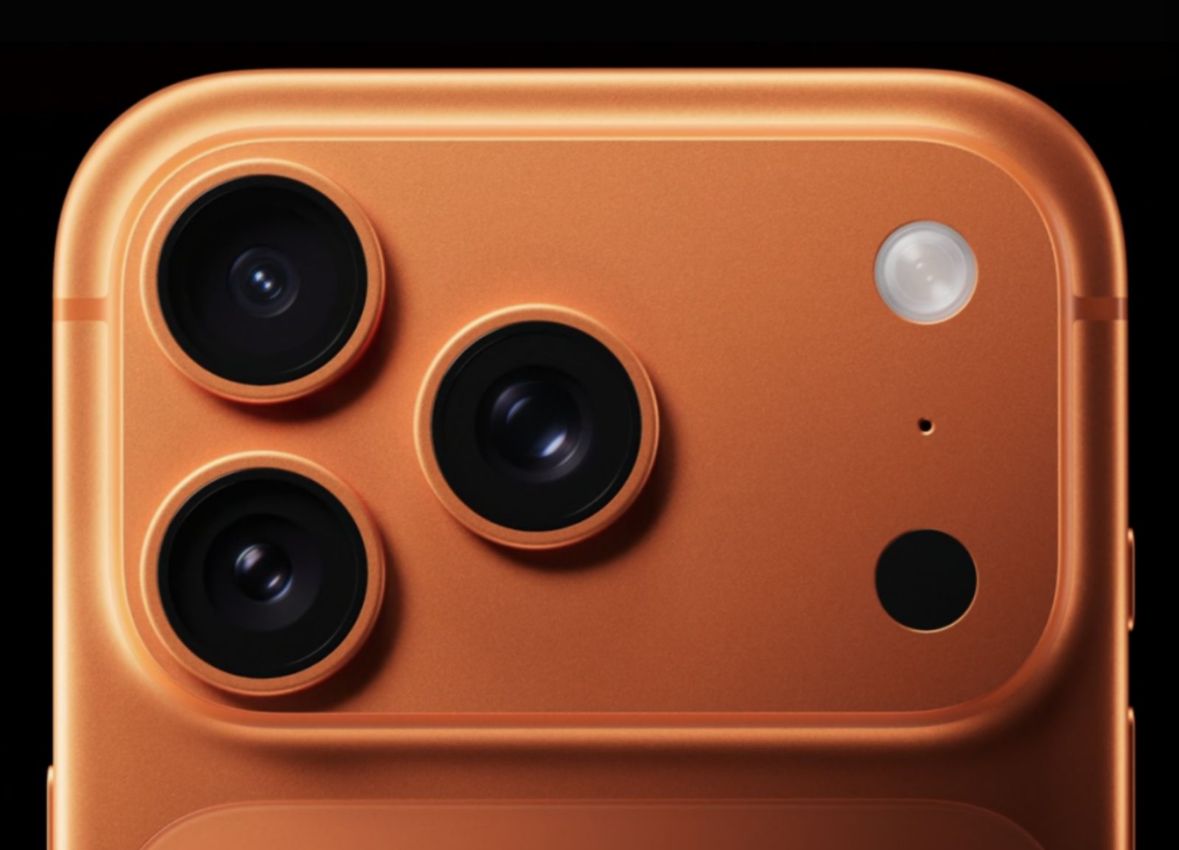 تكنولوجيا: مشكلة في فلاش iPhone 17 Pro: المستخدمون يشتكون من ظلال غريبة أثناء التصوير