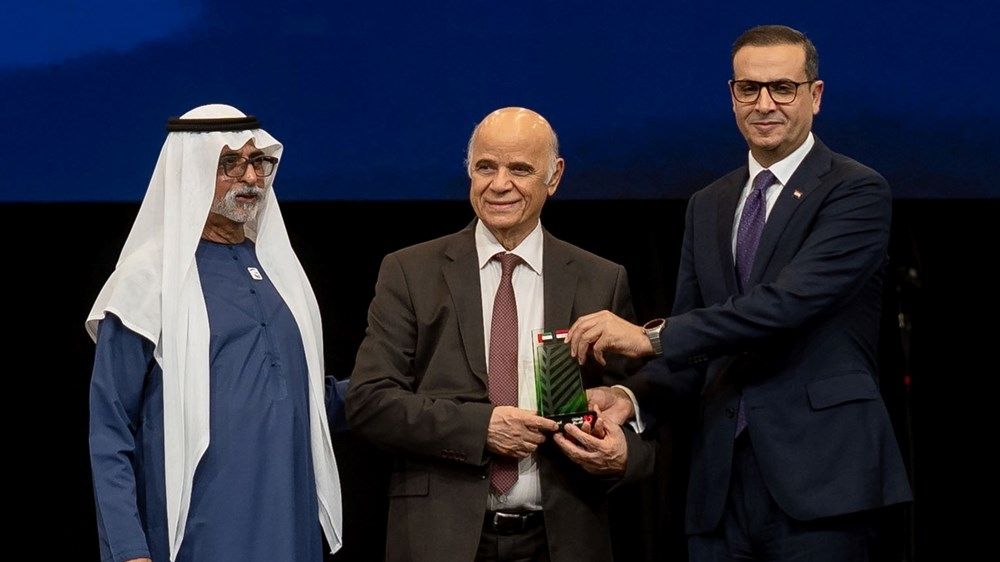 نهيان بن مبارك يشارك أبناء الجالية العراقية الاحتفال بموروثهم الحضاري والثقافي