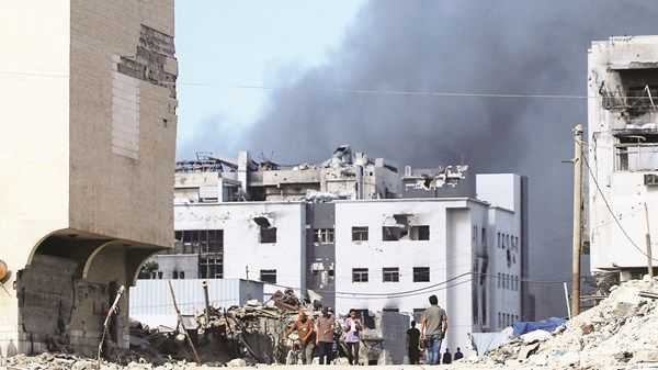 مقتل 65 فلسطينياً وإصابة 153 في غزة خلال 24 ساعة