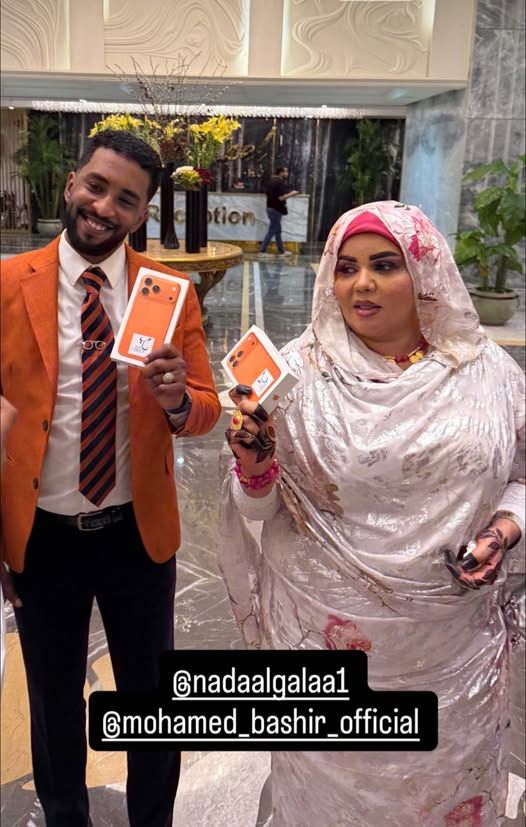 شاهد بالفيديو.. الفنانة ندى القلعة والفنان محمد بشير يشعلان حفل زواج سوداني بالقاهرة على أنغام (ما علينا وما علينا مهما يقولوا الناس يقولو) هل هي رسالة لشريف الفحيل؟