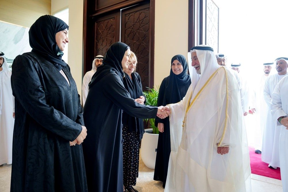 حاكم الشارقة يشهد الحفل الختامي للملتقى الدولي الرابع لمعلمي العربية