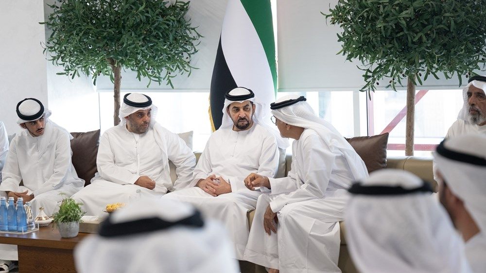 حمدان بن زايد يفتتح مركز غياثي الرياضي المجتمعي