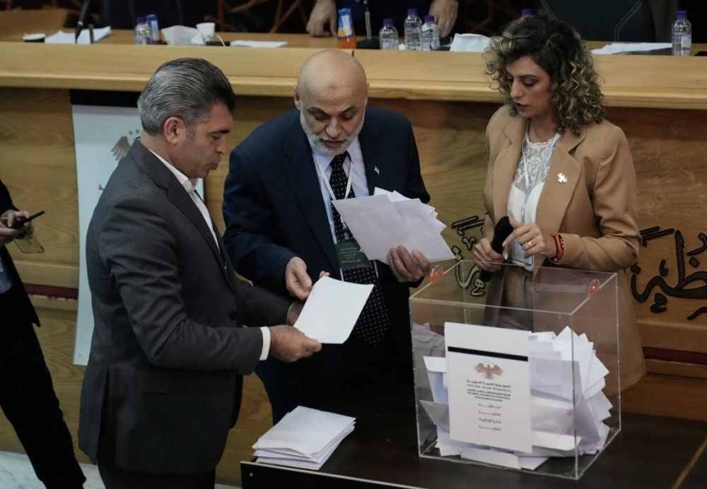 سوريا تفتح صفحة سياسية جديدة بانتخابات برلمانية