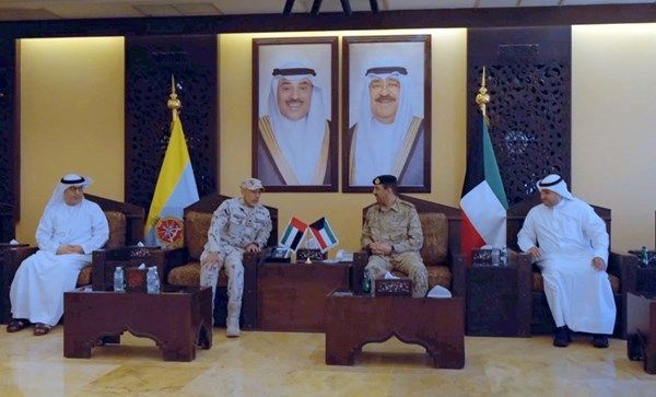 نائبُ رئيس الأركان يبحث مع رئيس الأركان الكويتي ونائبه تعزيز التعاون العسكري