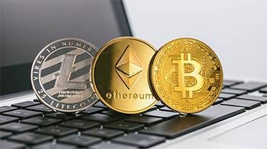 الإيثريوم يقفز بأكثر من 4% مع تدفقات مؤسسية