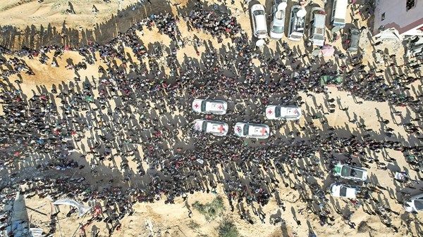 «الصليب الأحمر»: مستعدون للمساعدة بملفي التبادل والمساعدات بشأن غزة