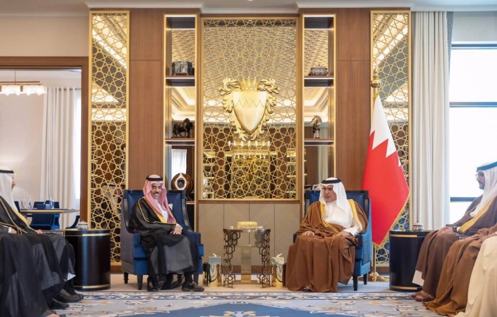 ‏وزير الخارجية وولي العهد البحريني يستعرضان العلاقات الثنائية