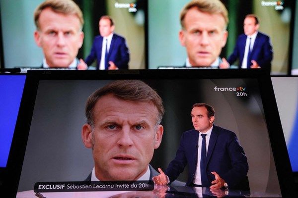 الإليزيه: ماكرون سيختار رئيساً جديداً للوزراء بغضون 48 ساعة مقبلة