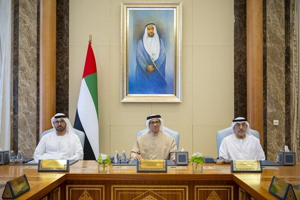 "الوزاري للتنمية" برئاسة منصور بن زايد يطلع على مستجدات تنفيذ السياسات والمبادرات الحكومية