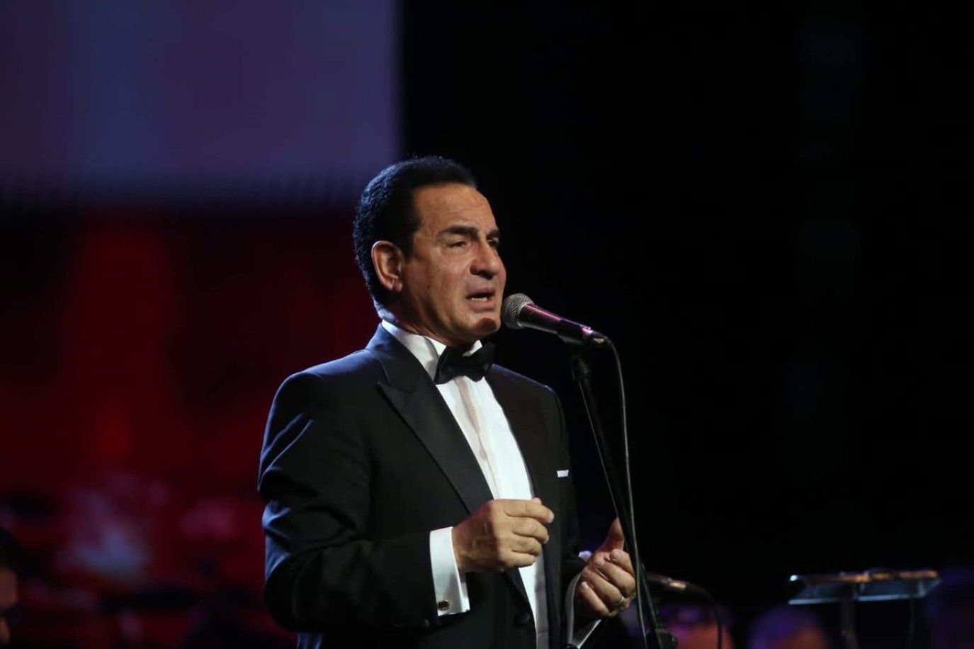 محمد ثروت: أرحب بتقديم دويتوهات مع أي مطرب بشروط