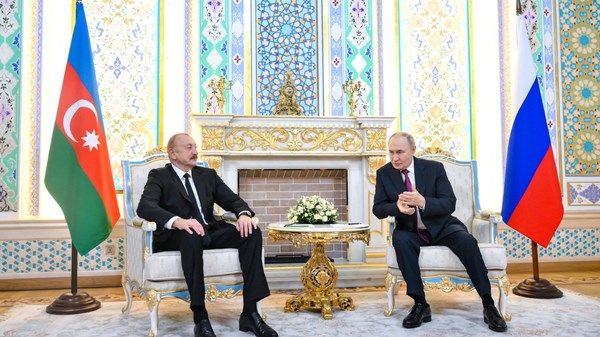 بوتين يدلي باعتراف بشأن تحطم طائرة أذربيجان عام 2024