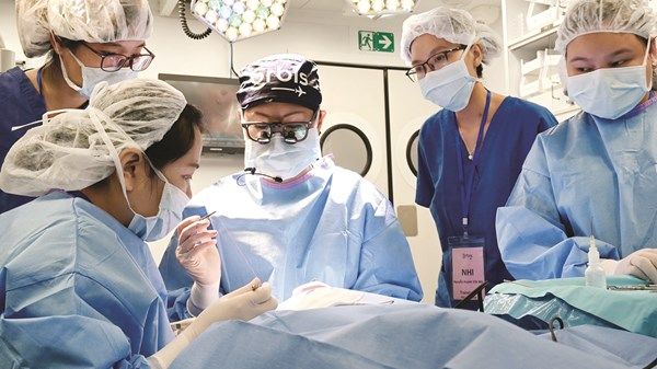 الإمارات.. نموذج يحتذى به دولياً في مكافحة العمى والرعاية البصرية