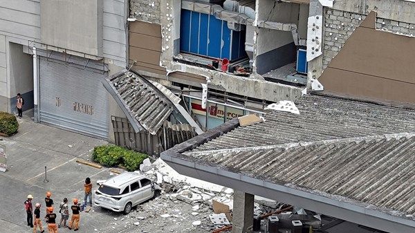 قتلى جراء زلزالين عنيفين قبالة الفلبين وتحذير من تسونامي