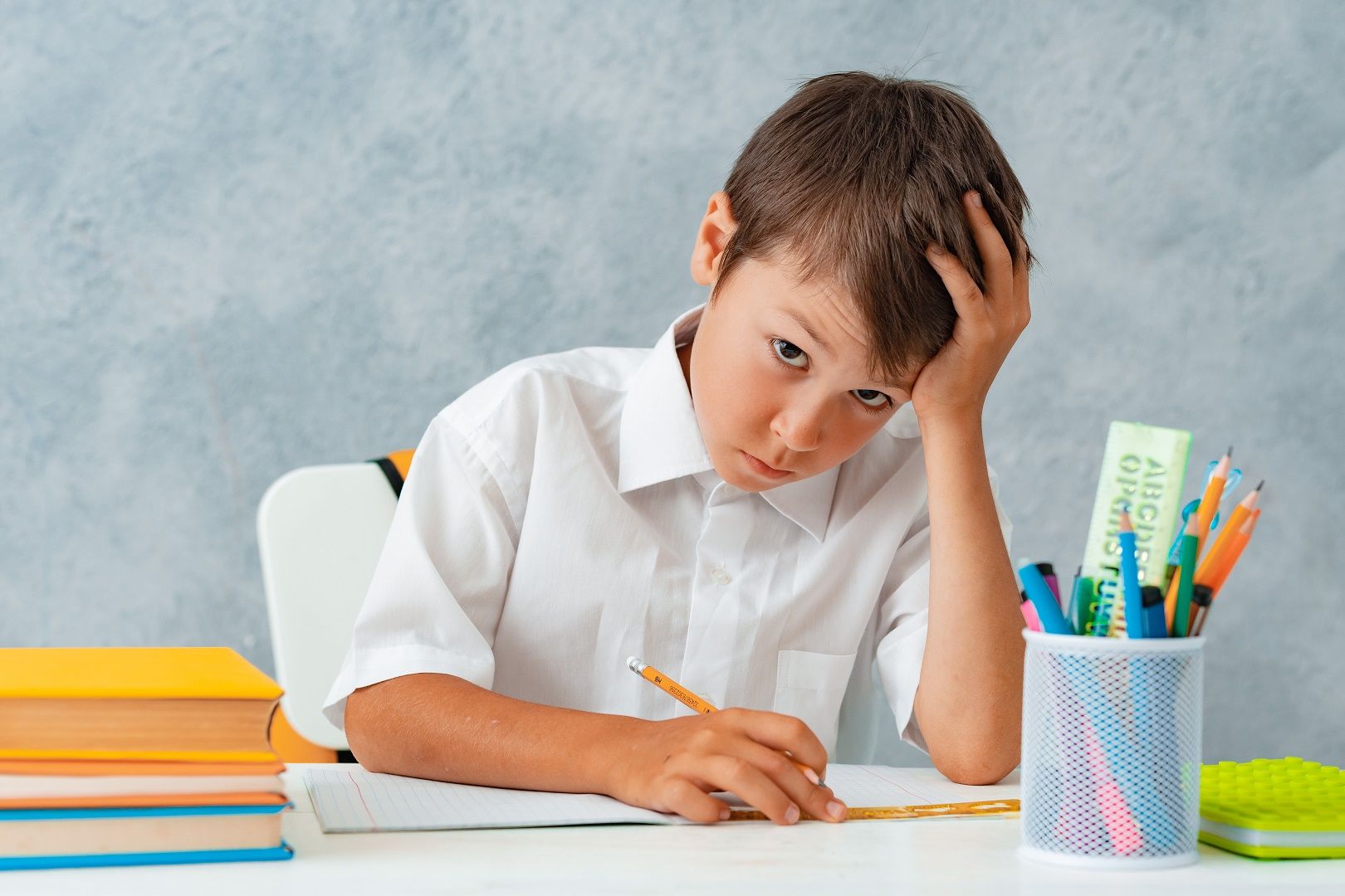 علامات التوتر لدى طفلك والطريقة الصحيحة للتعامل معه