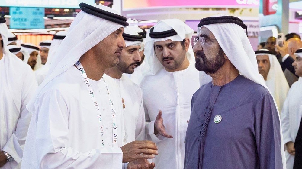 محمد بن راشد يفتتح «جيتكس جلوبال 2025» ويطّلع على أحدث حلول التكنولوجيا والذكاء الاصطناعي