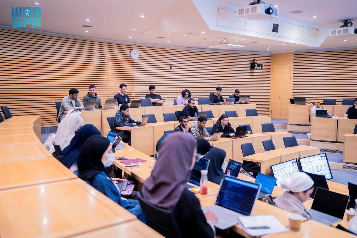 «سدايا» تختتم معسكر هندسة الذكاء الاصطناعي في «أكسفورد»