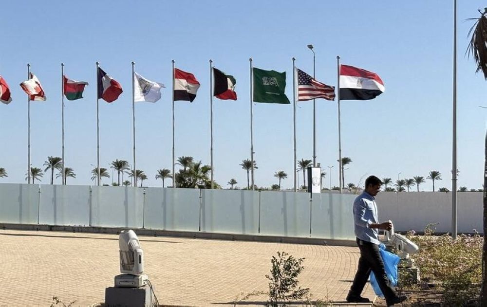 ترمب: ولي العهد السعودي يقوم بعمل رائع.. وثيقة توقف حرب غزة وتعيد الإعمار