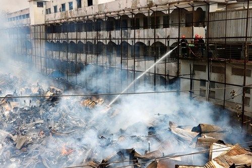 قتلى ومصابون بحريق في بنجلاديش