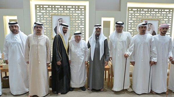 نهيان بن مبارك يحضر أفراح الخاجة والشامسي